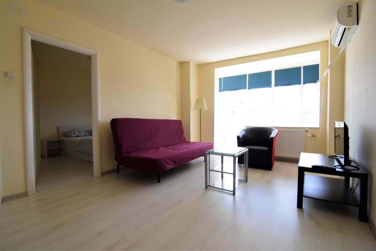 Ferienwohnung Gara De Nord - Resedinta Lui Calin Bukarest Exterior foto